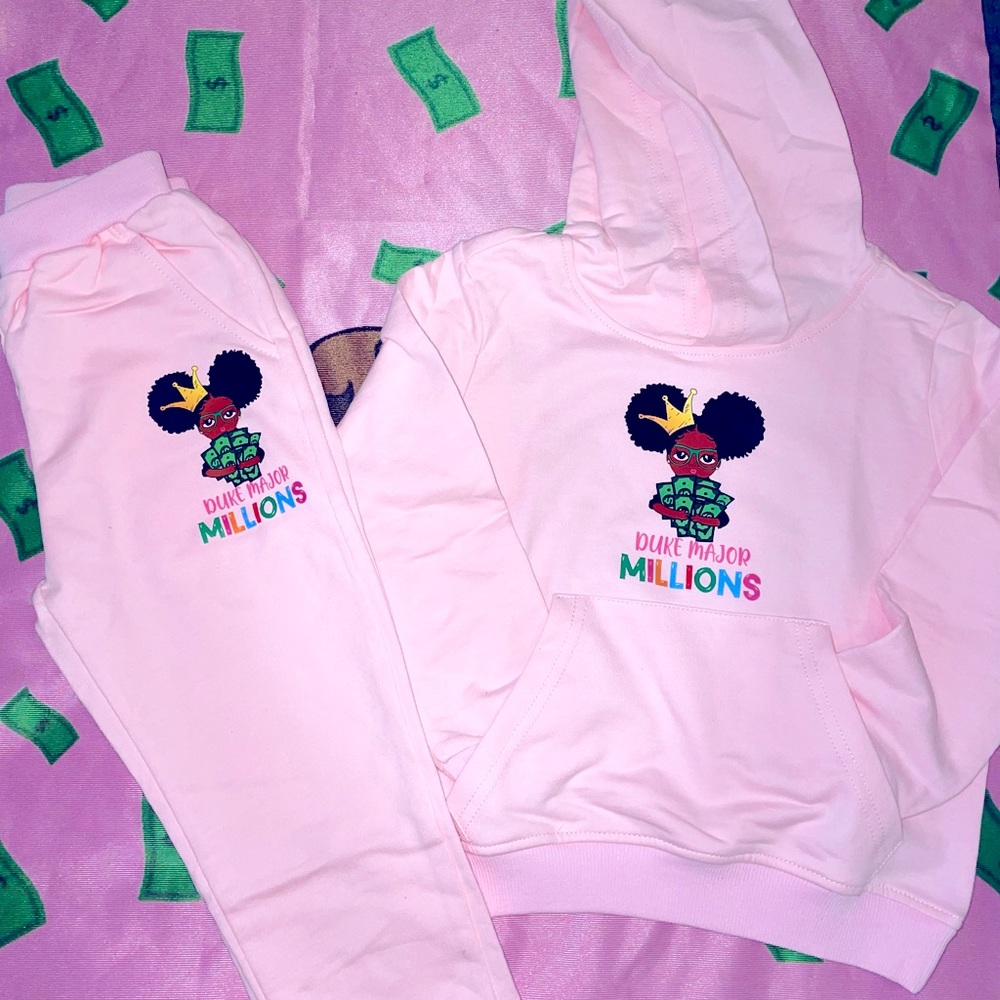 Duke major millions girl jogging sets 💖💜